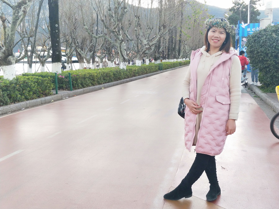 毛贵琼2.jpg 毛贵琼2.jpg