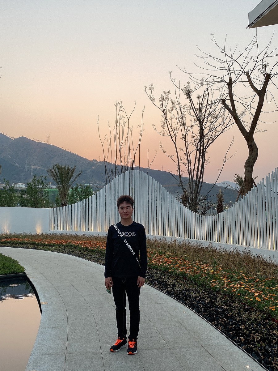 张崇伟.jpg 张崇伟.jpg